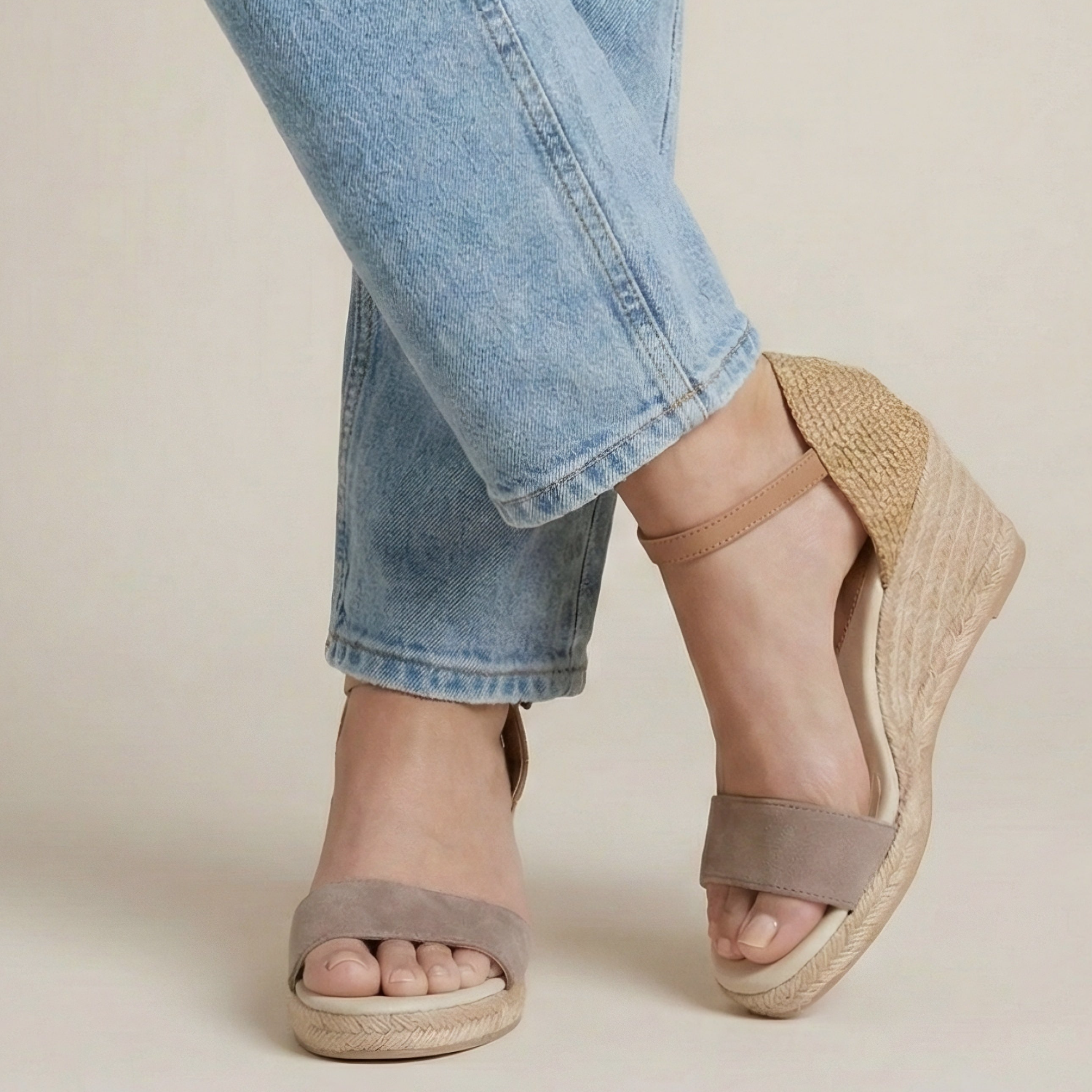 Jimena Single Band Wedges - Taupe