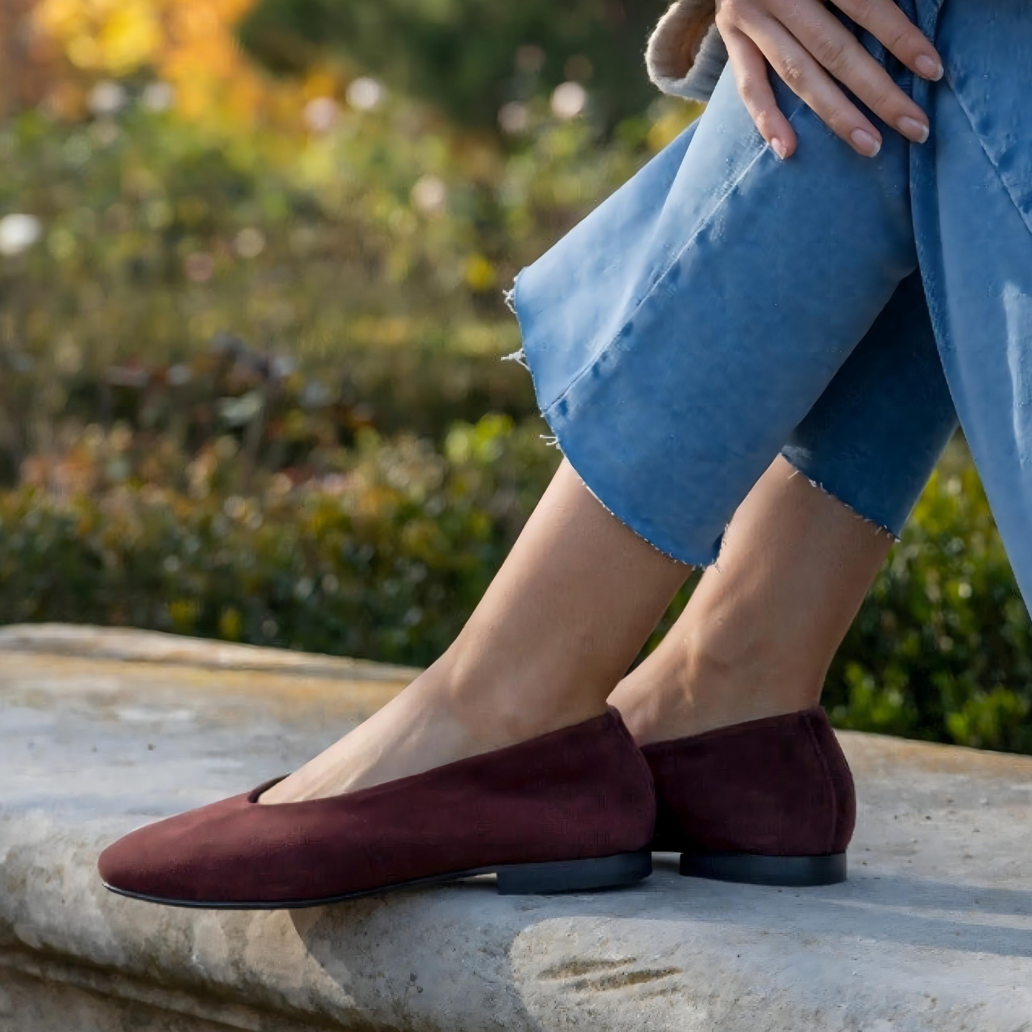 Lucrecia Suede Flat - Burgundy