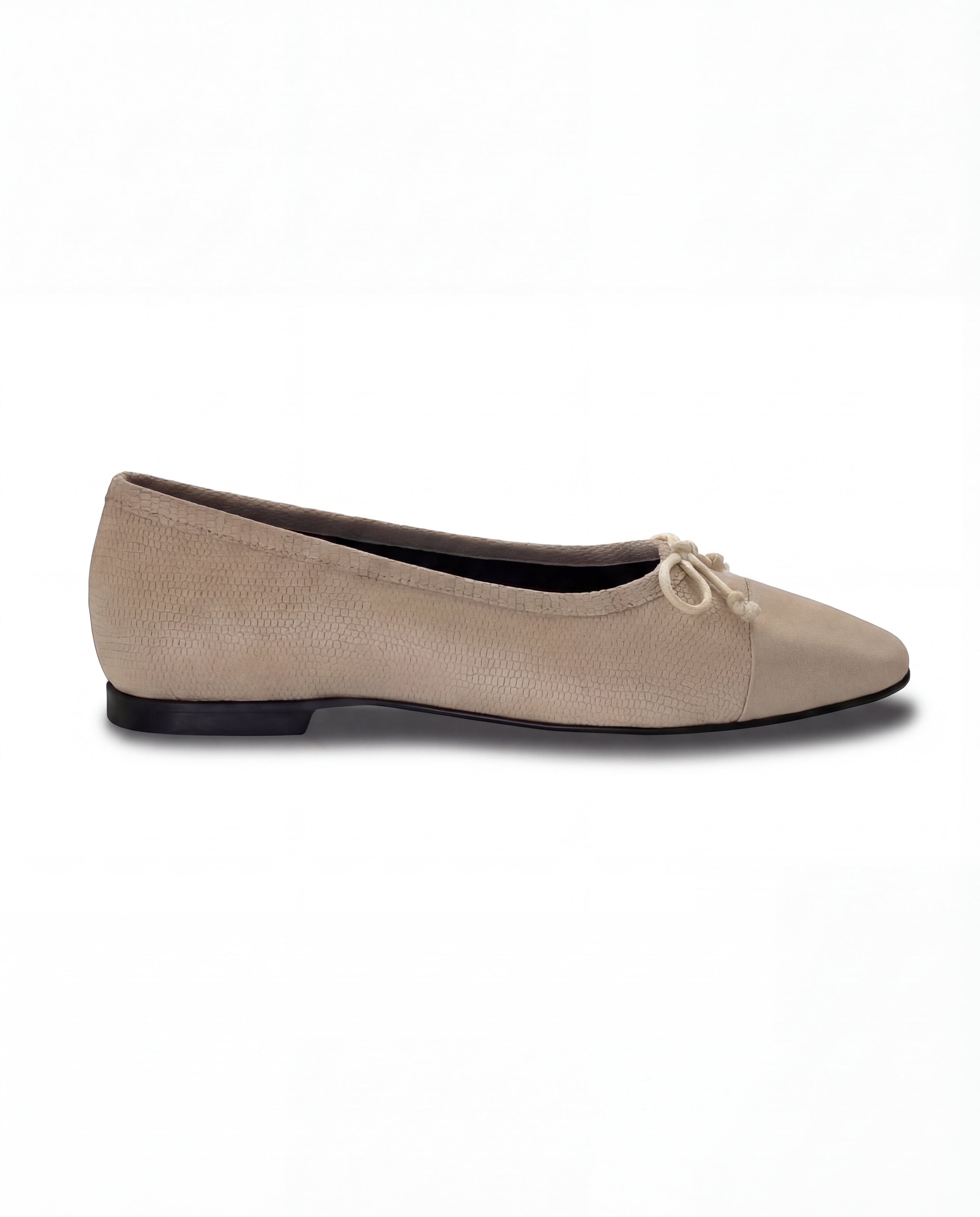 Amelie Cap Toe Ivory