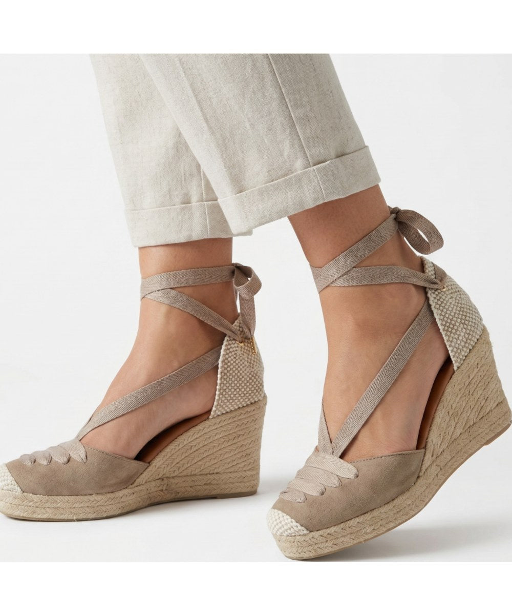 Jimena High Laces Taupe Laced