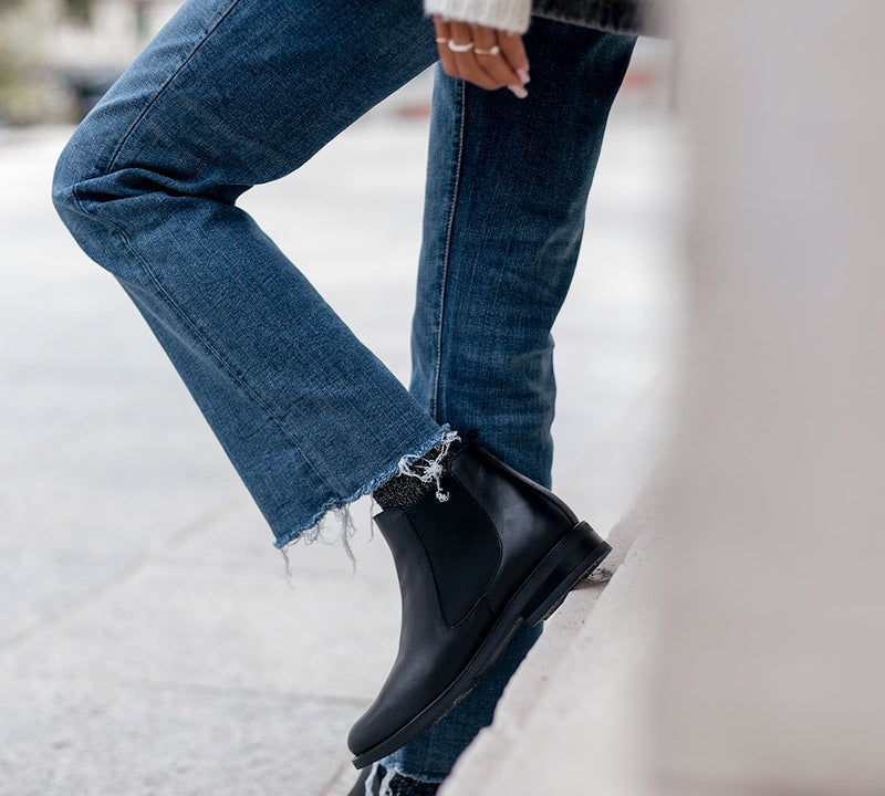 Sierra Black Leather Bootie