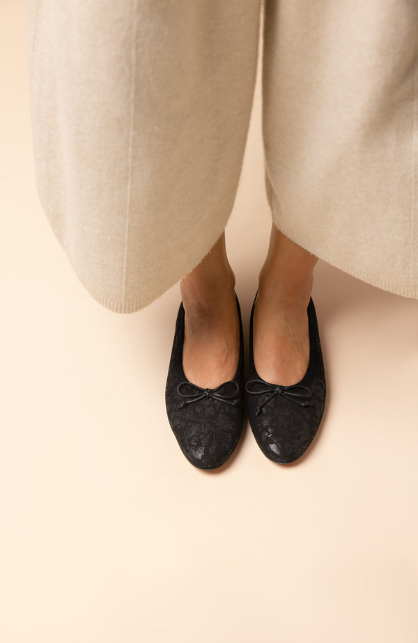 Amelie Black Floral
