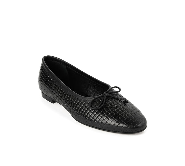 Amelie Black Weave