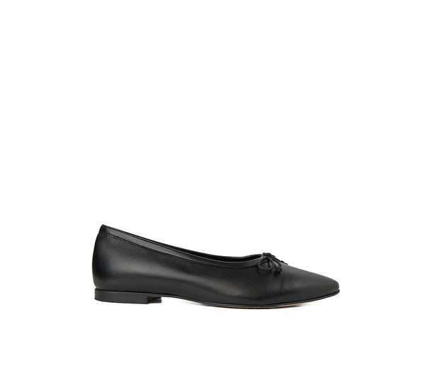 Amelie Black