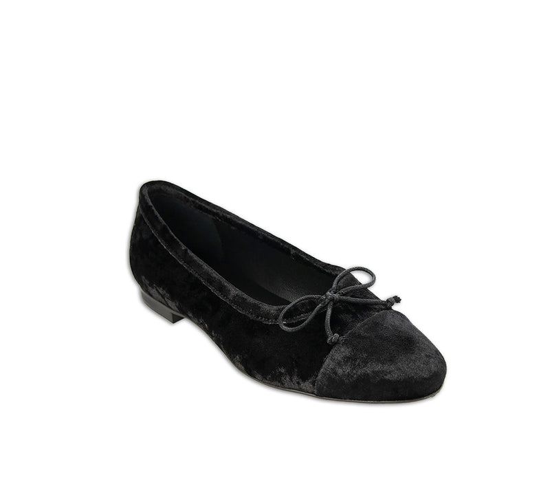 Amelie Black Velvet