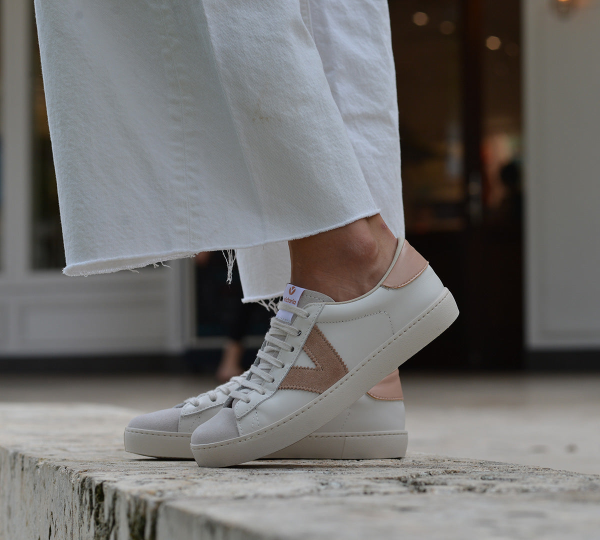 V & Back Nude Flat Sole