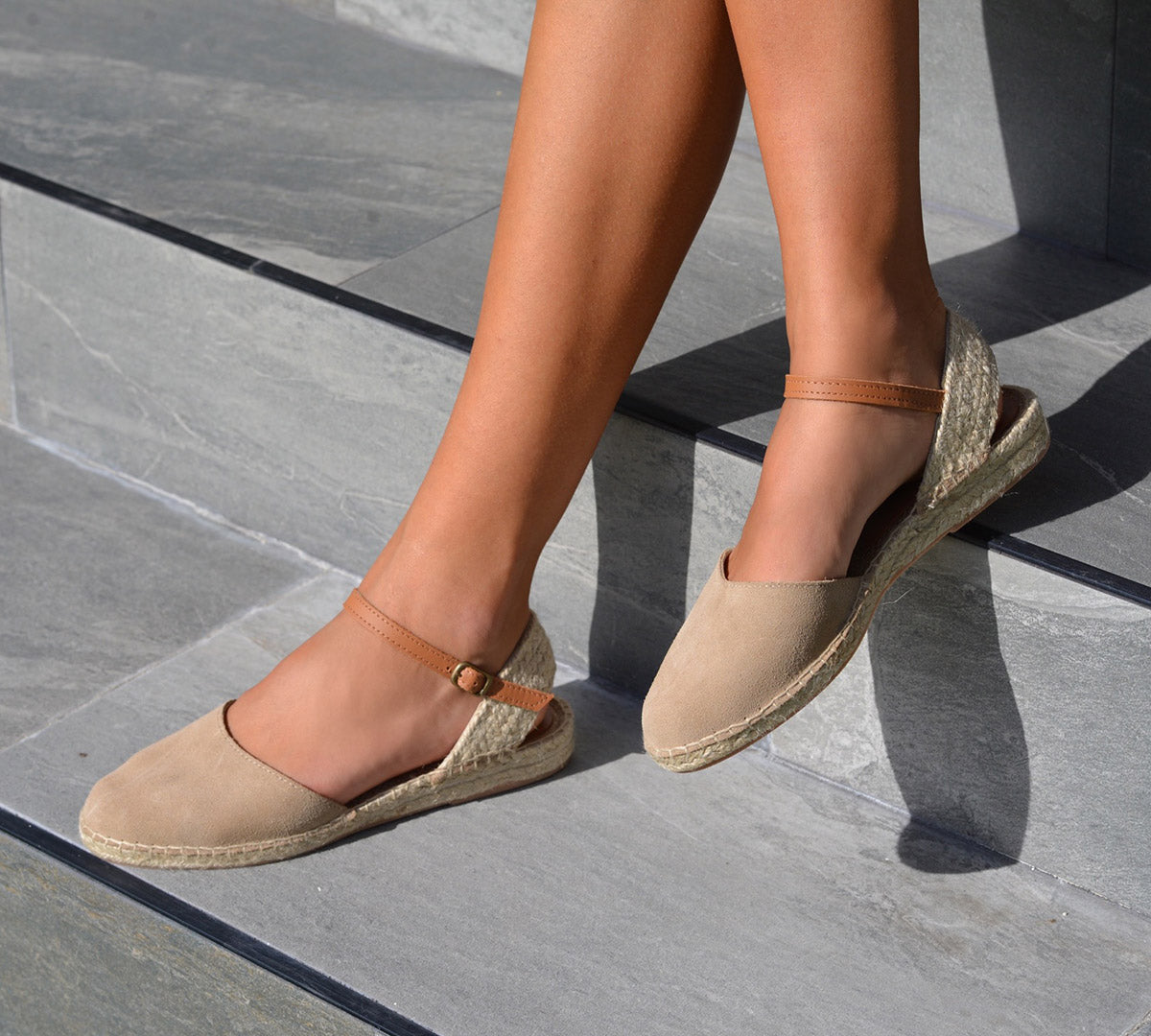 Marta Suede Taupe
