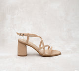 Cloe Nude