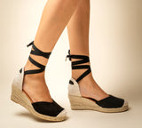 Jimena Black Medium Laces