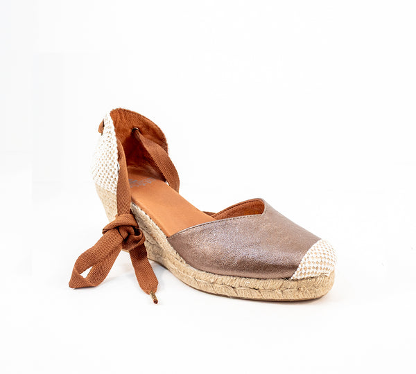 Jimena Bronce Medium Wedge Laces