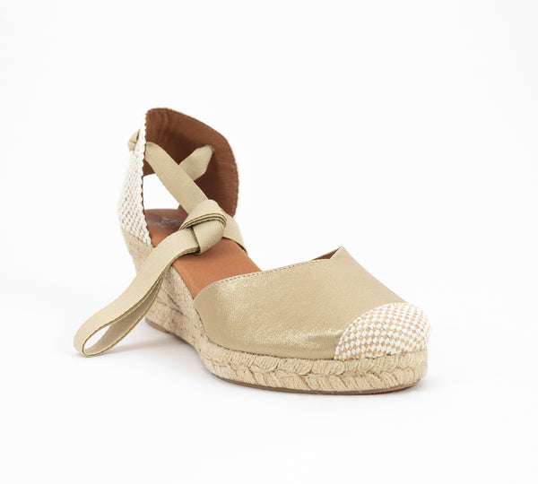 Jimena Gold  Medium Wedge Laces