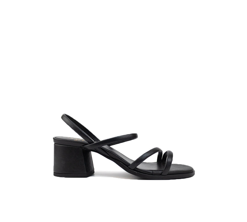 Romina Black