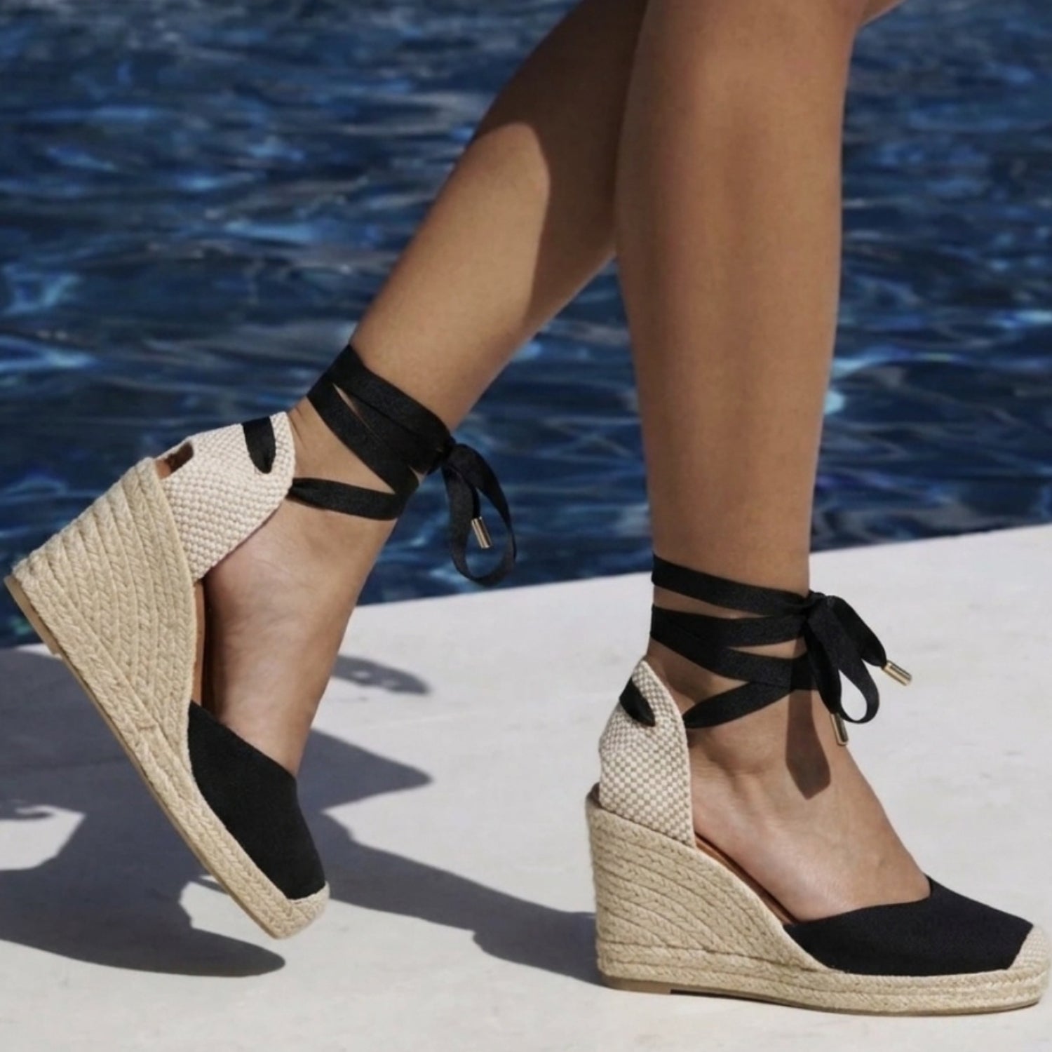 Jimena High Laces Wedges - Black