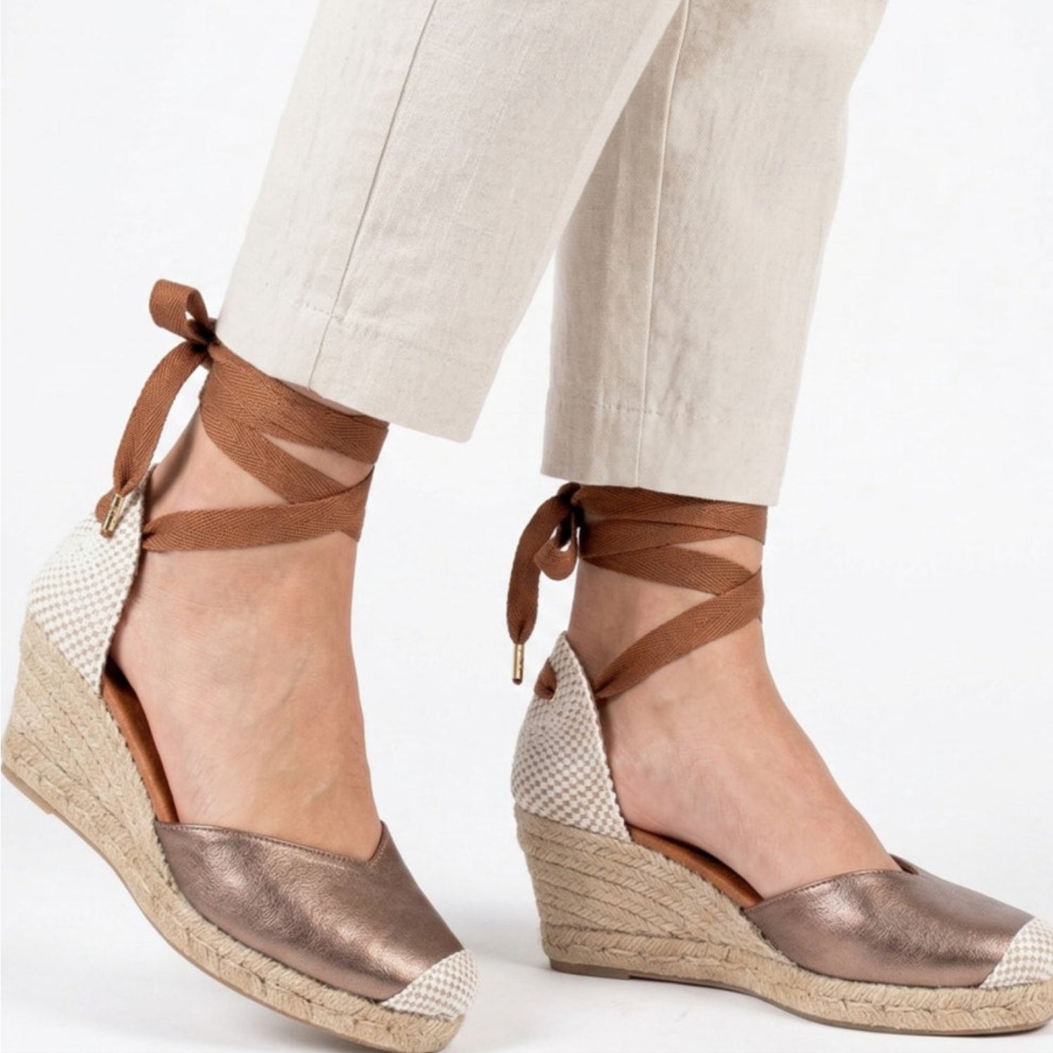 Jimena Mid Laces Wedges - Bronze