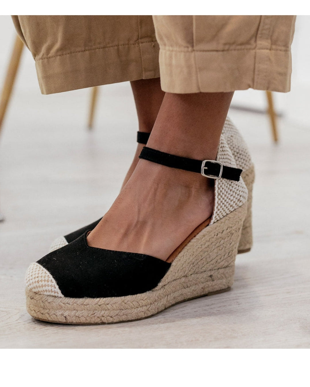 Jimena Black High Strap