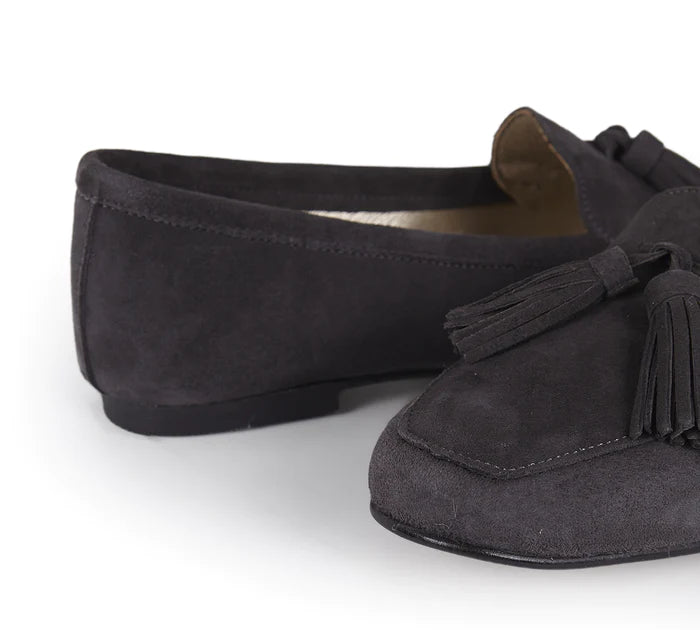 Cardiff Suede Charcoal Loafer With Tassels