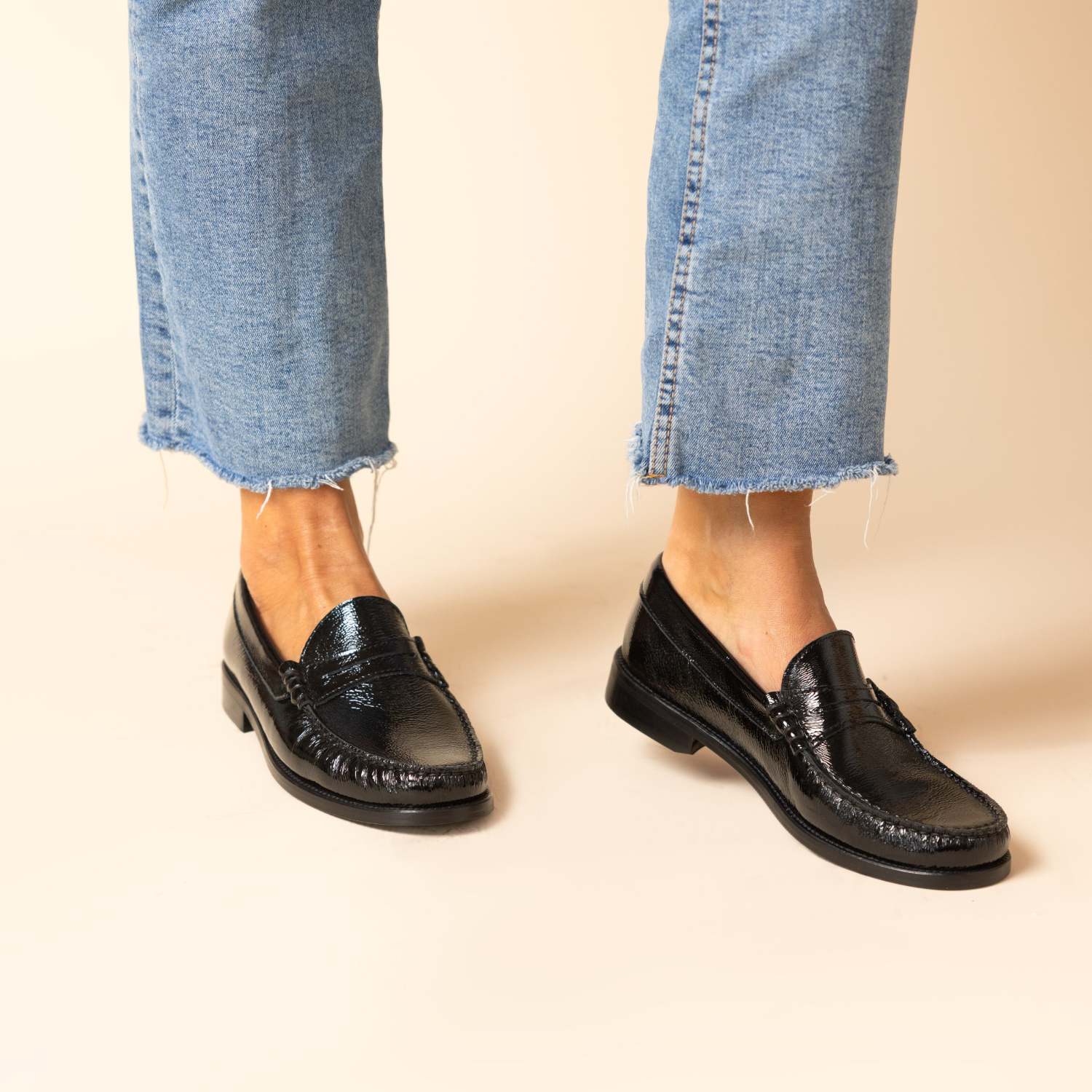 Mila Loafer - Crinkled Patent