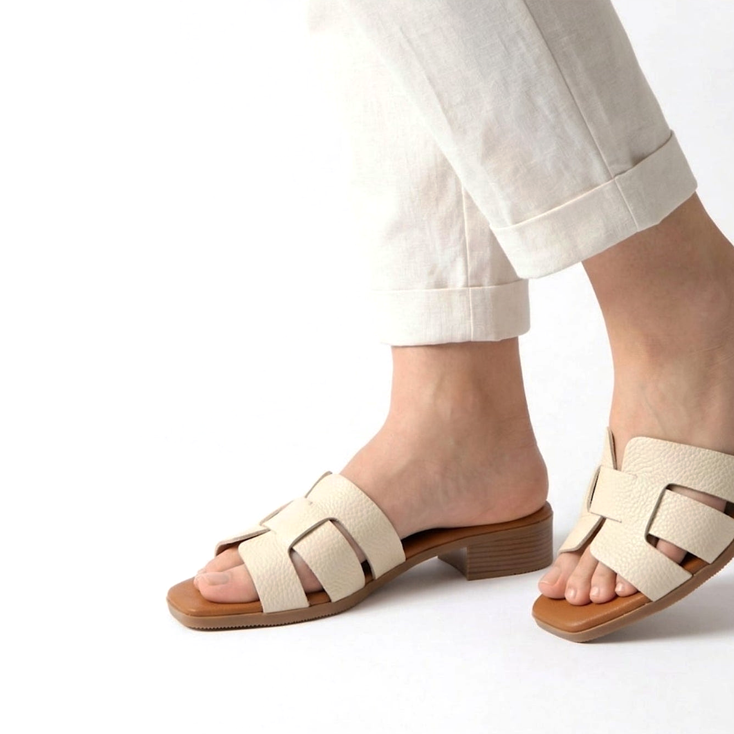 Ona Sandal - Ivory