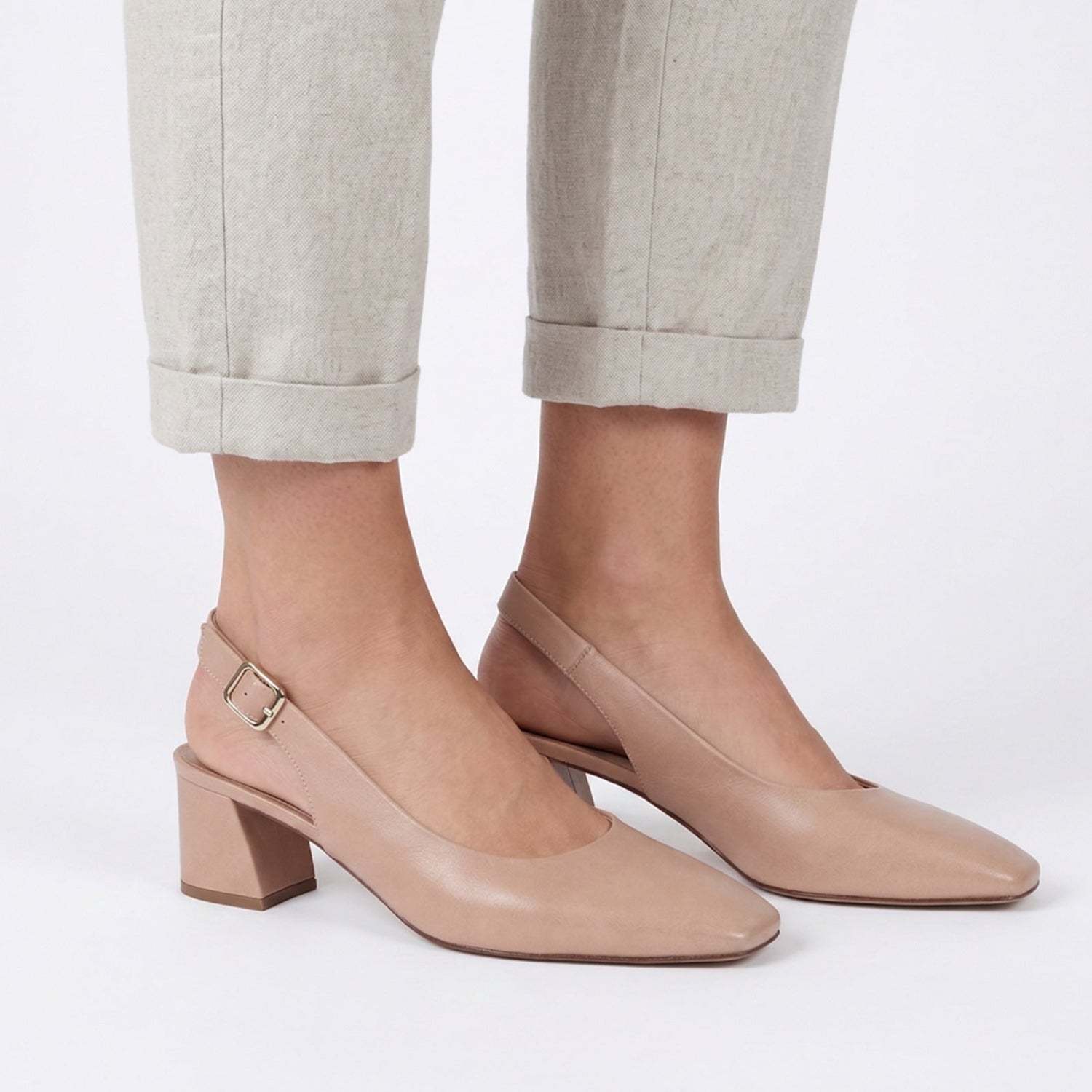 Pia Heel - Nude