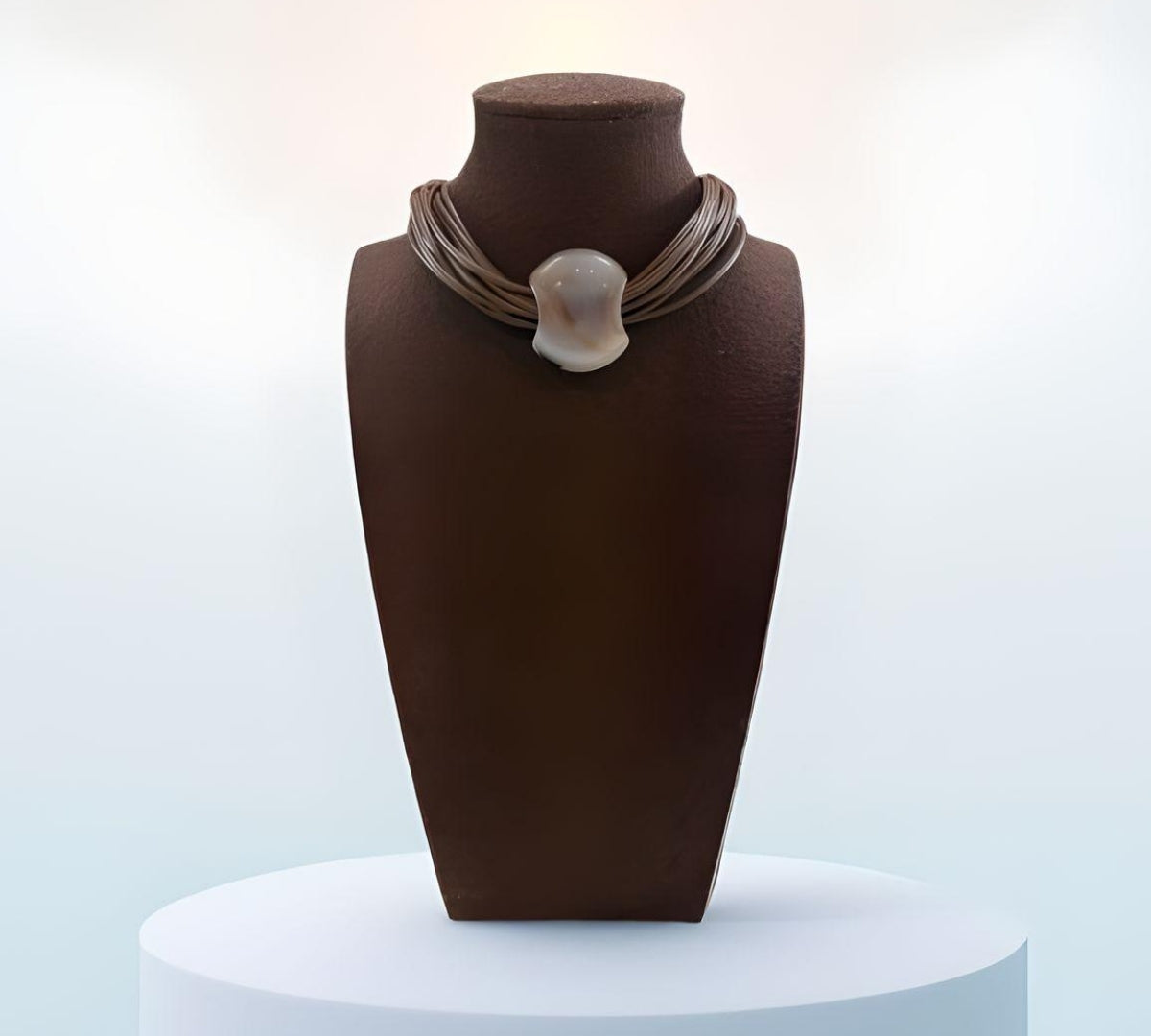 Porto Chocolate Collar