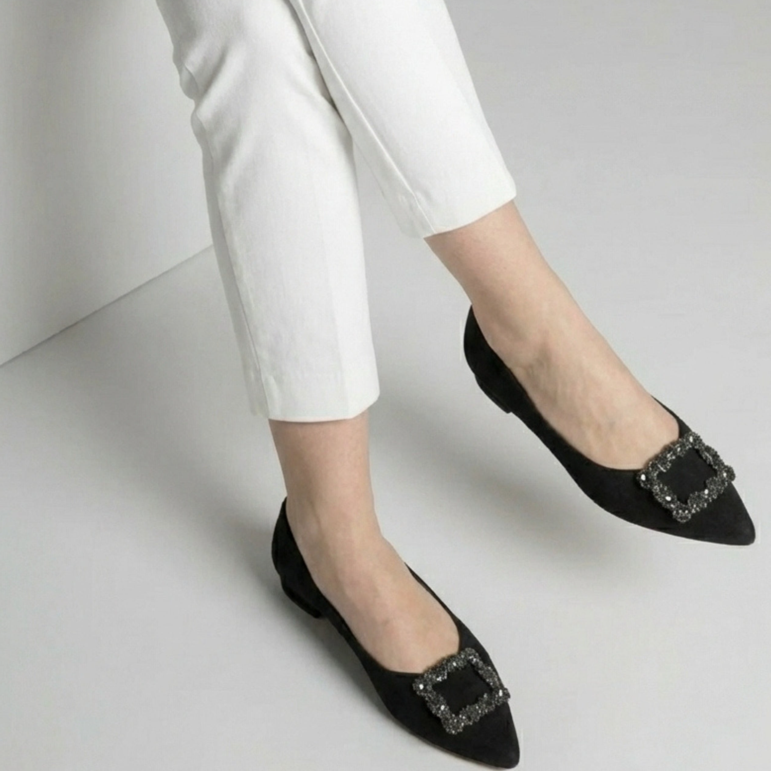 Tiara Noir Flat - Black