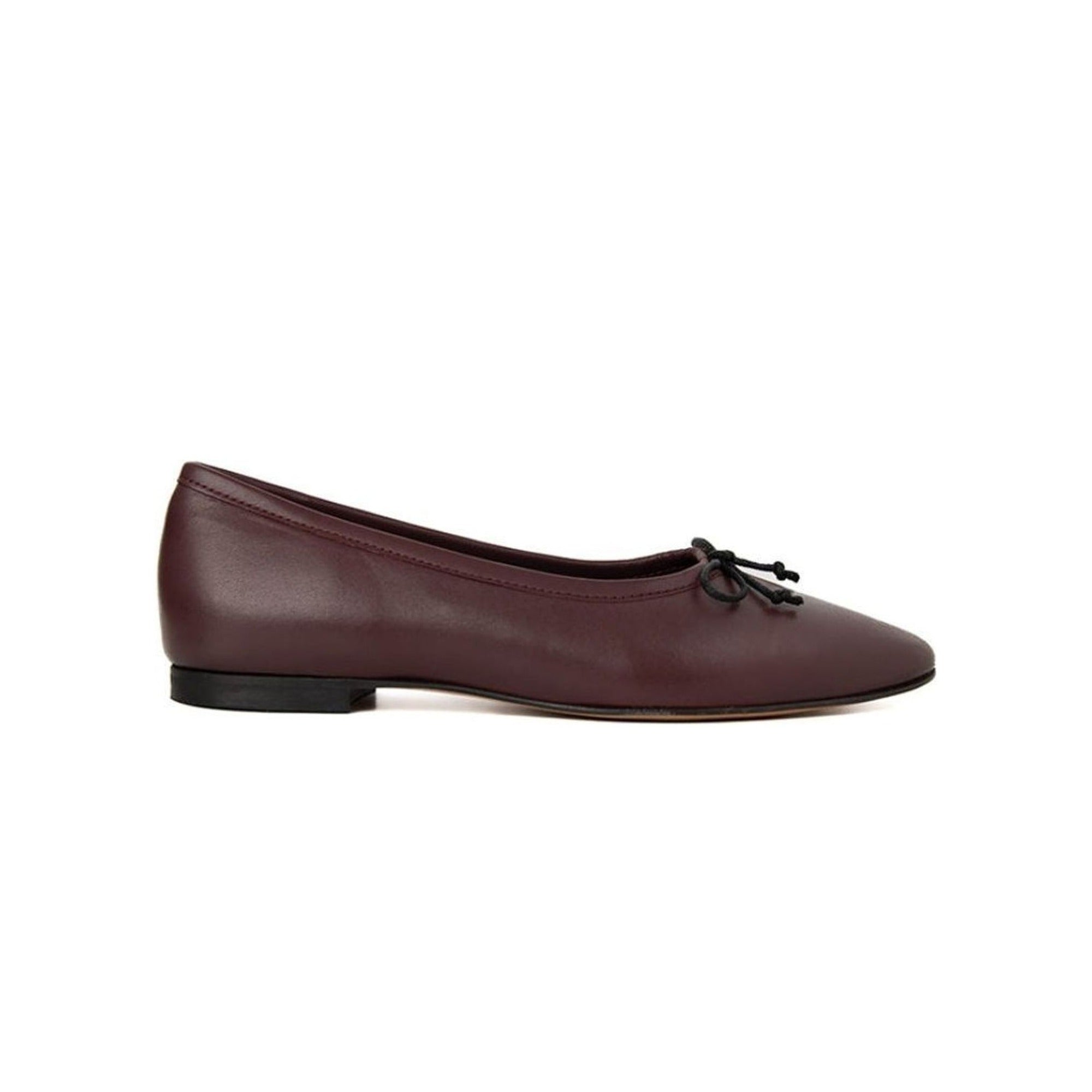 Amelie Burgundy