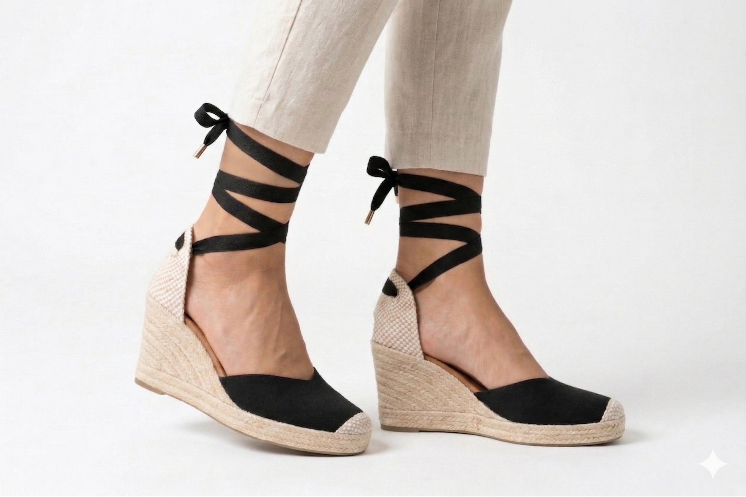 Jimena High Laces Black