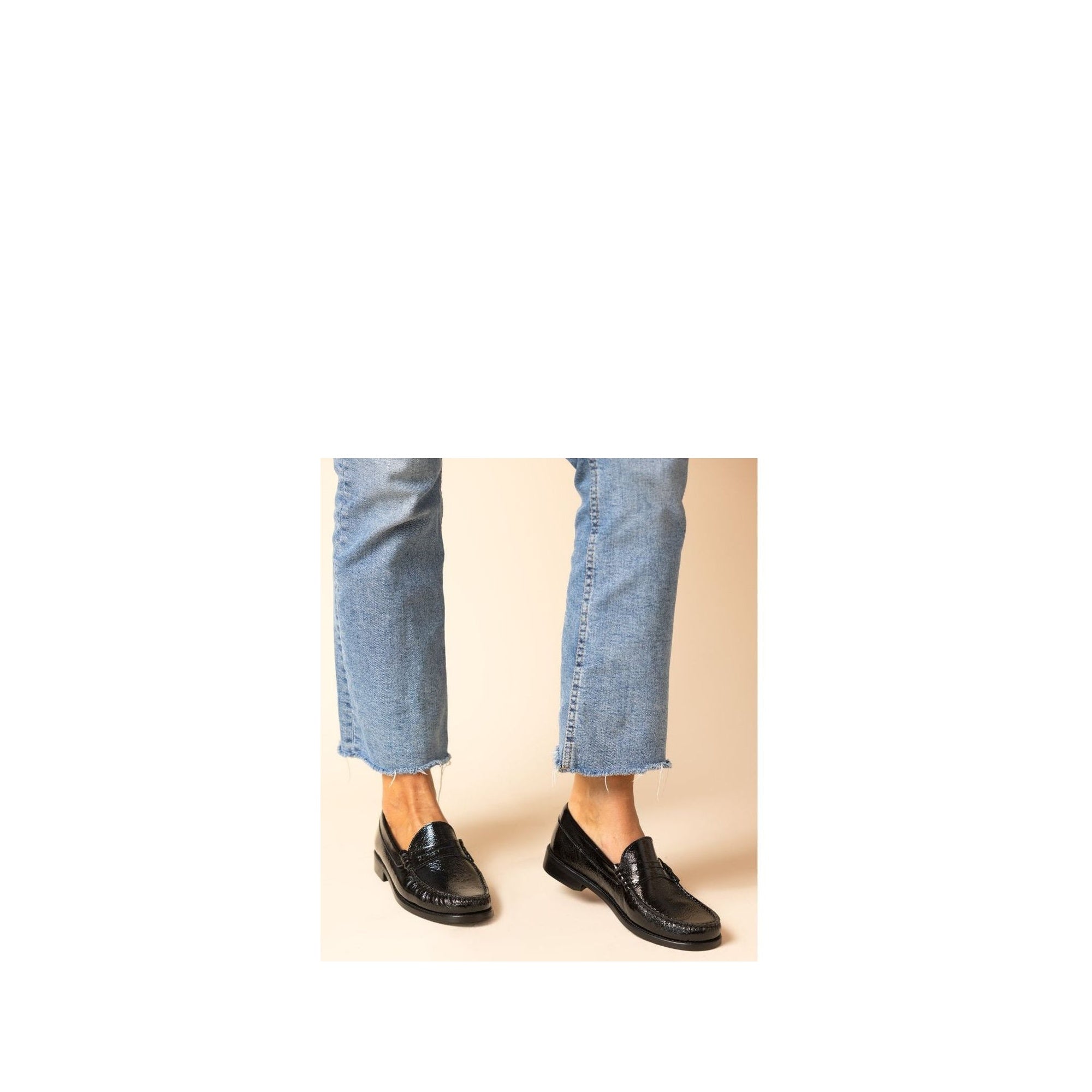 Mila Crinkled Patent