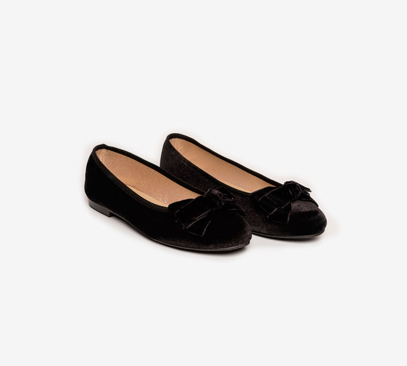 Sofia All Velvet with Bow